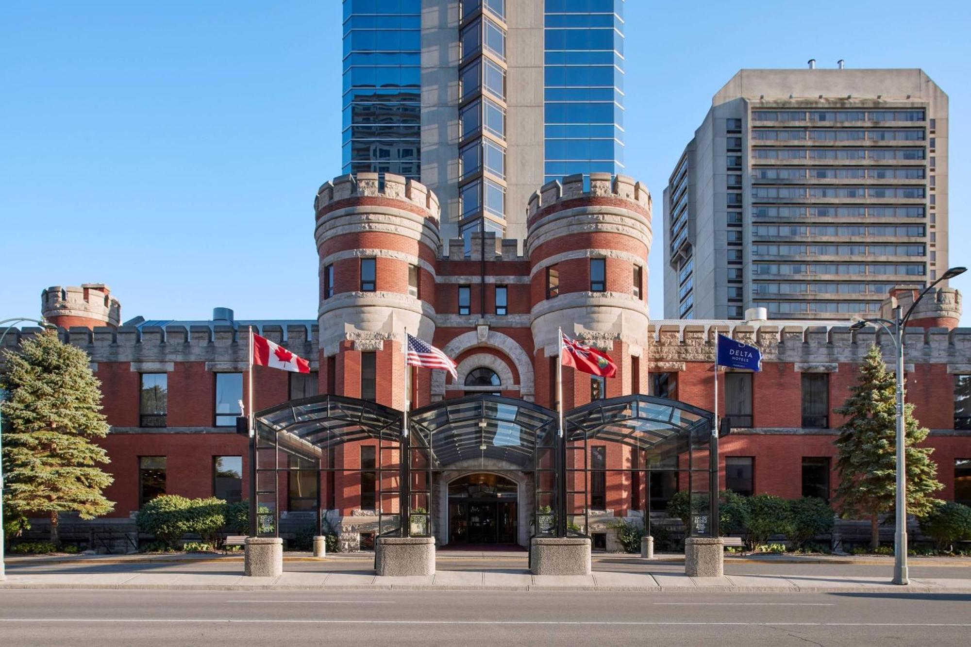 Delta Hotels By Marriott London Armouries Bagian luar foto